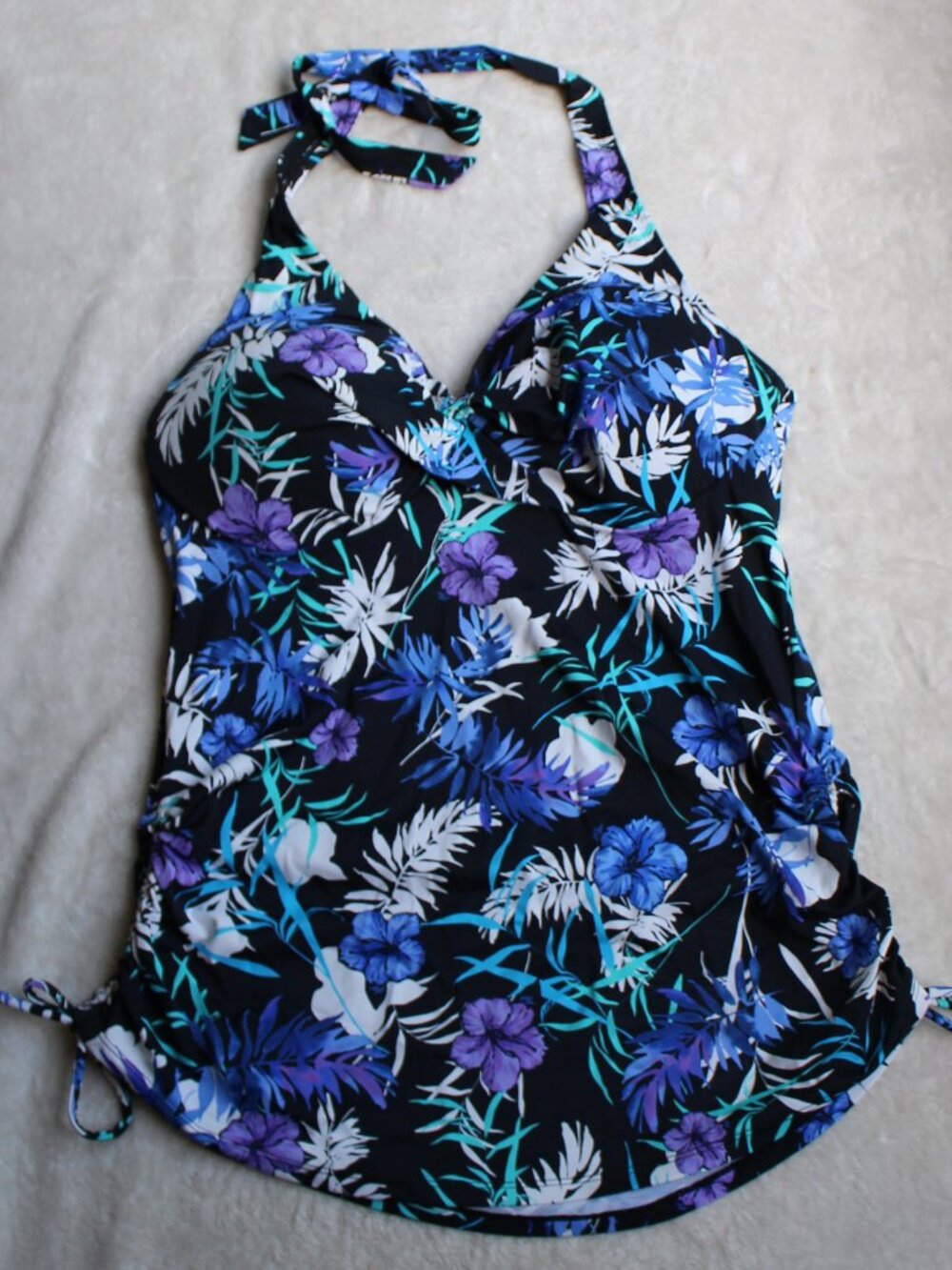 Swimsuits For All ~ Halter Tankini Top ~ Size 18